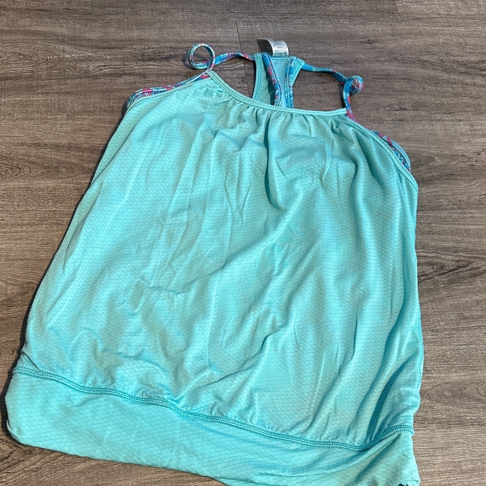 Ivivva size 14 Top